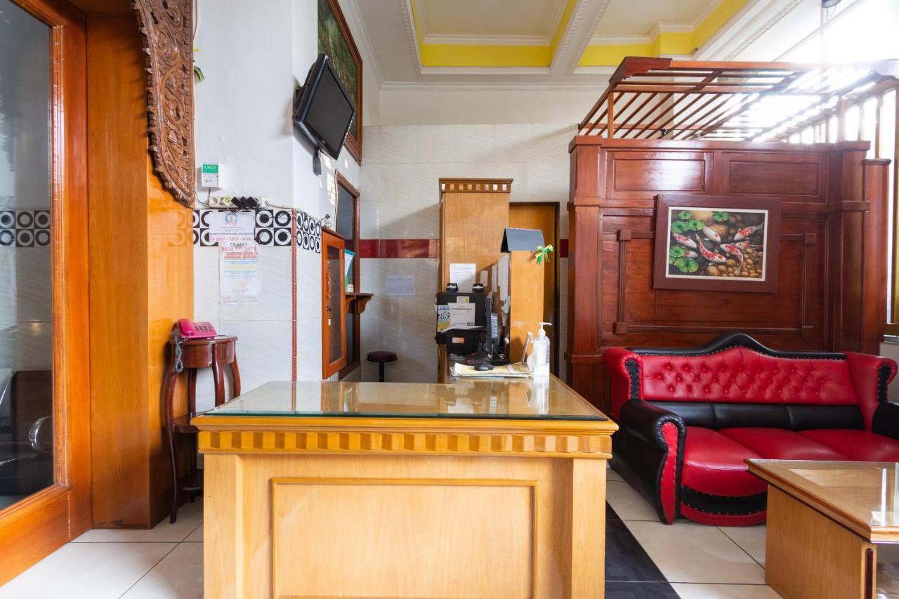 Homestay Gayatri Sawojajar Near Univ Negeri Malang Kampus 2 Mitra Reddoorz المظهر الخارجي الصورة