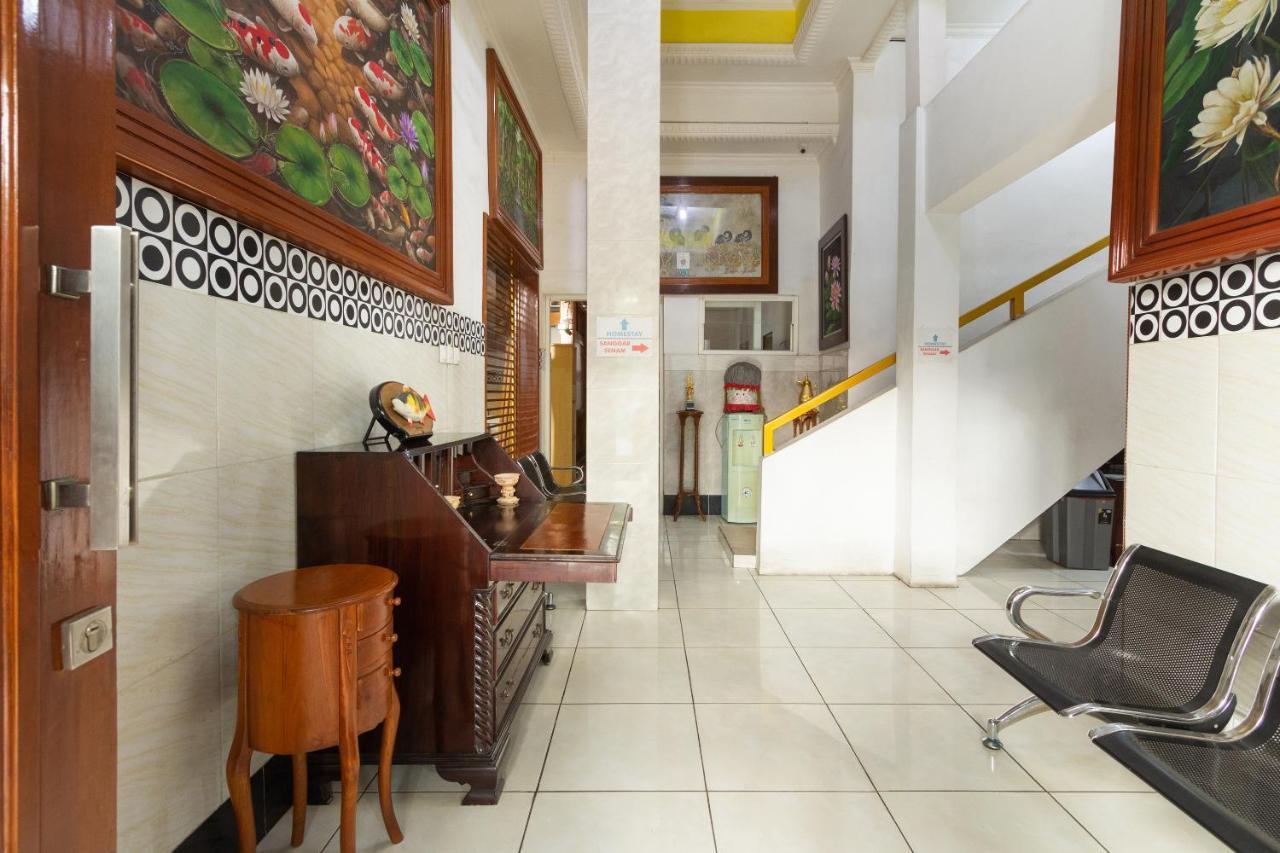 Homestay Gayatri Sawojajar Near Univ Negeri Malang Kampus 2 Mitra Reddoorz المظهر الخارجي الصورة